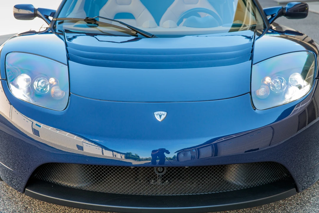 2010 Tesla Roadster - Image 26 of 31