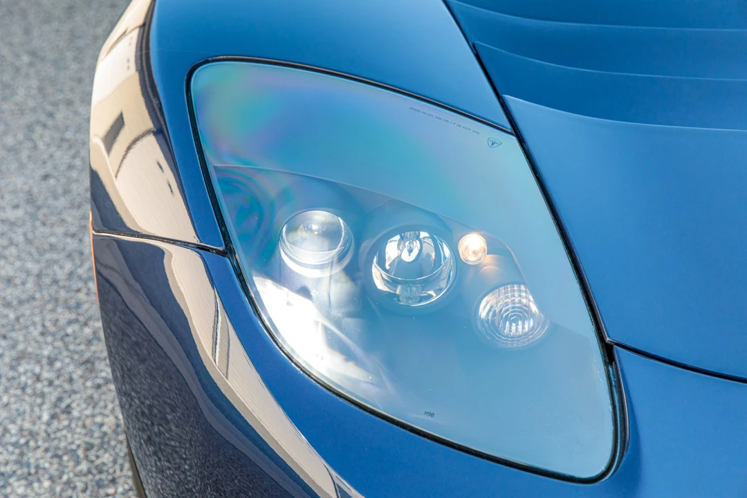 2010 Tesla Roadster - Image 27 of 31