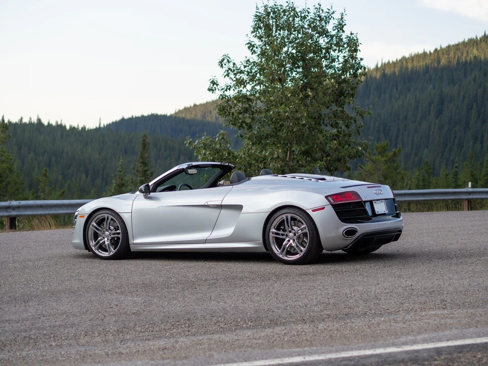 2011 Audi 42 R8 - Image 10 of 31