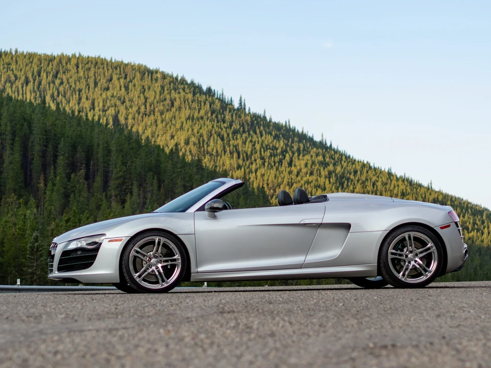 2011 Audi 42 R8 - Image 8 of 31