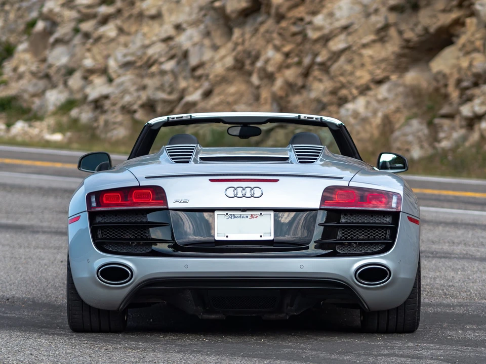 2011 Audi 42 R8 - Image 15 of 31
