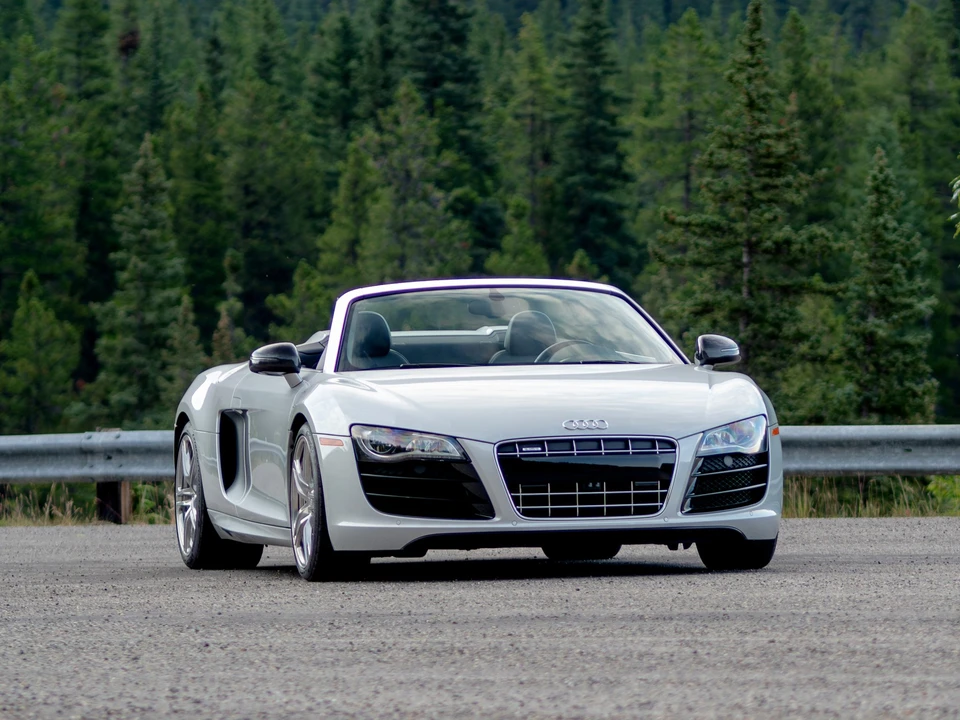2011 Audi 42 R8 - Image 2 of 31