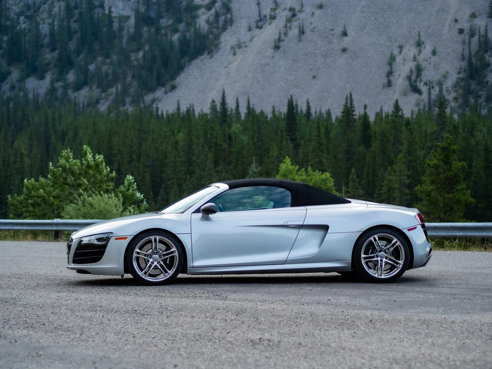 2011 Audi 42 R8 - Image 30 of 31