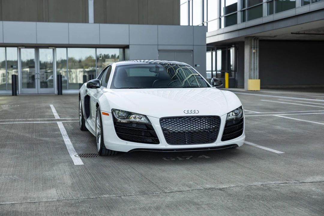 2011 Audi 42 R8 - Image 7 of 31