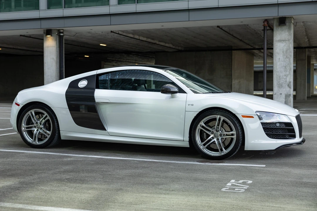 2011 Audi 42 R8 - Image 11 of 31