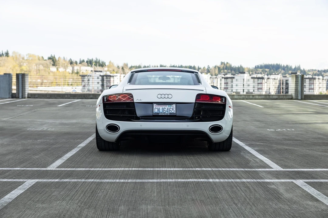 2011 Audi 42 R8 - Image 16 of 31