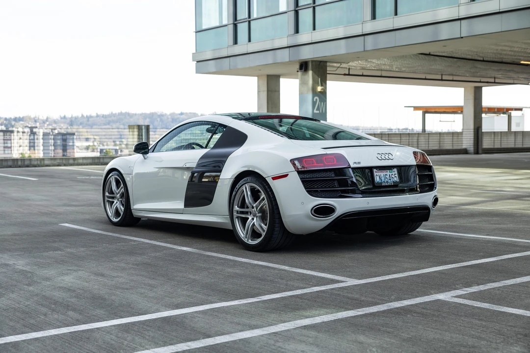 2011 Audi 42 R8 - Image 19 of 31