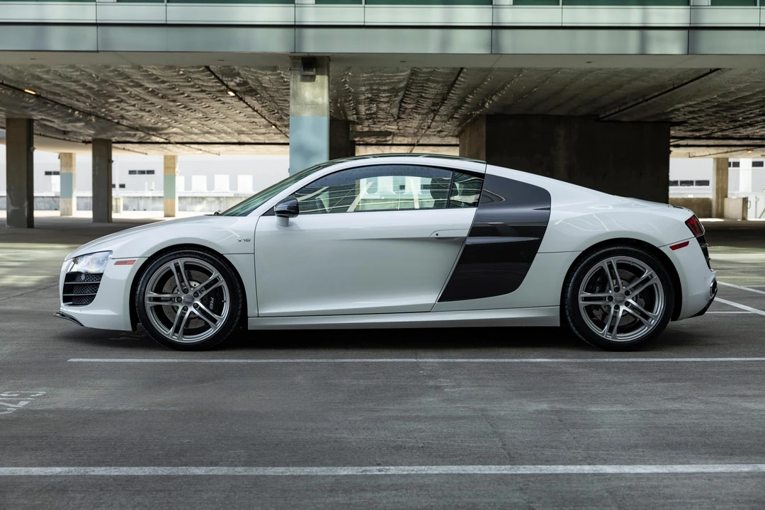 2011 Audi 42 R8 - Image 22 of 31