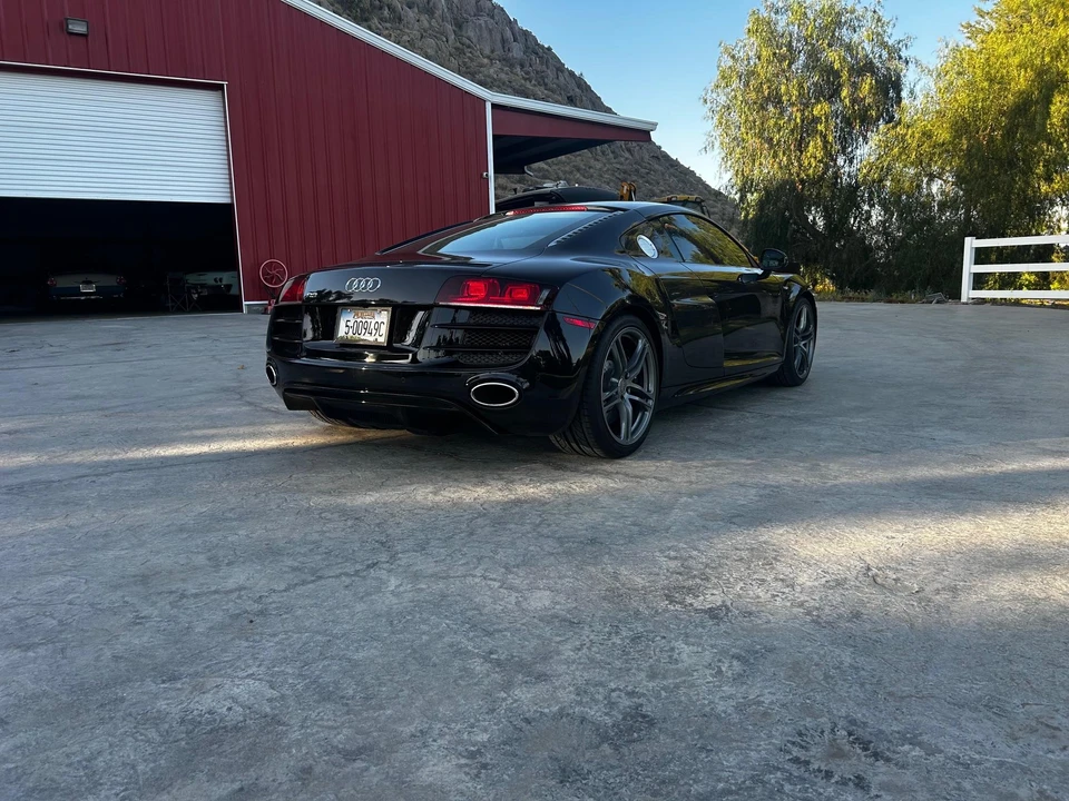 2011 Audi 42 R8 - Image 16 of 31