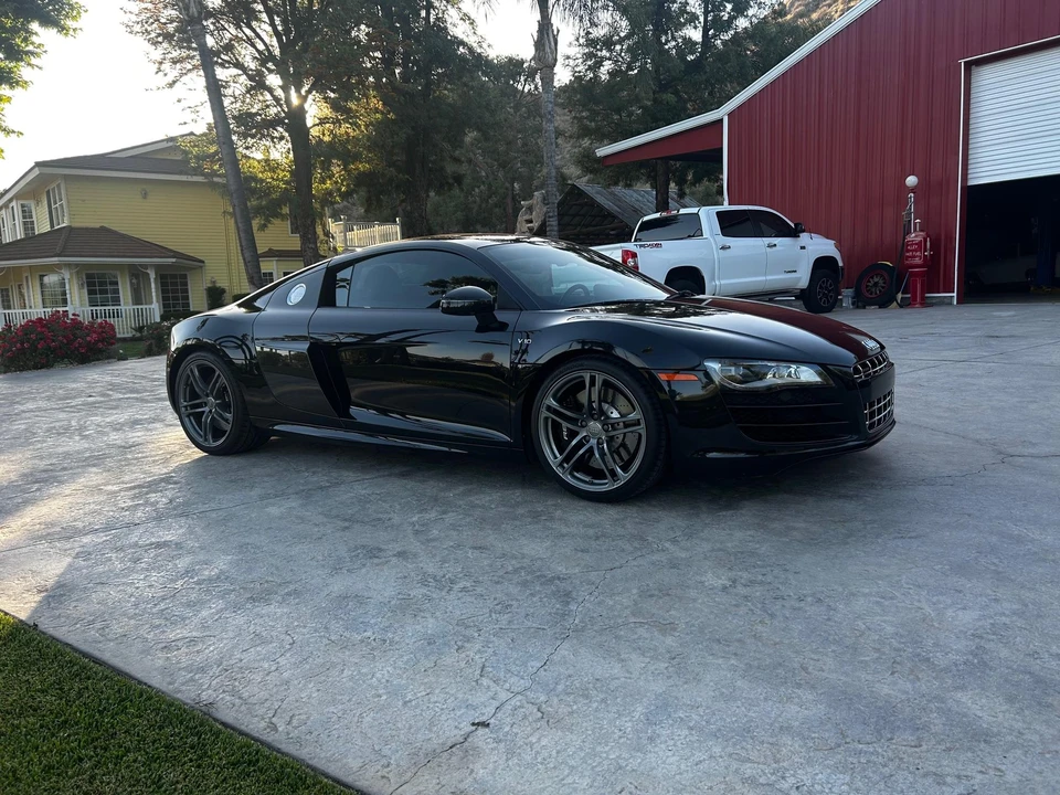 2011 Audi 42 R8 - Image 20 of 31