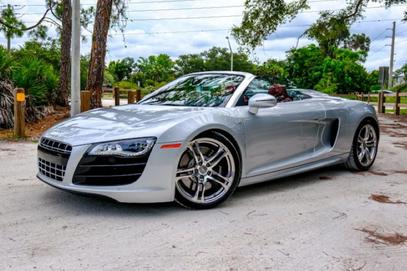 2011 Audi 42 R8 - Image 3 of 31