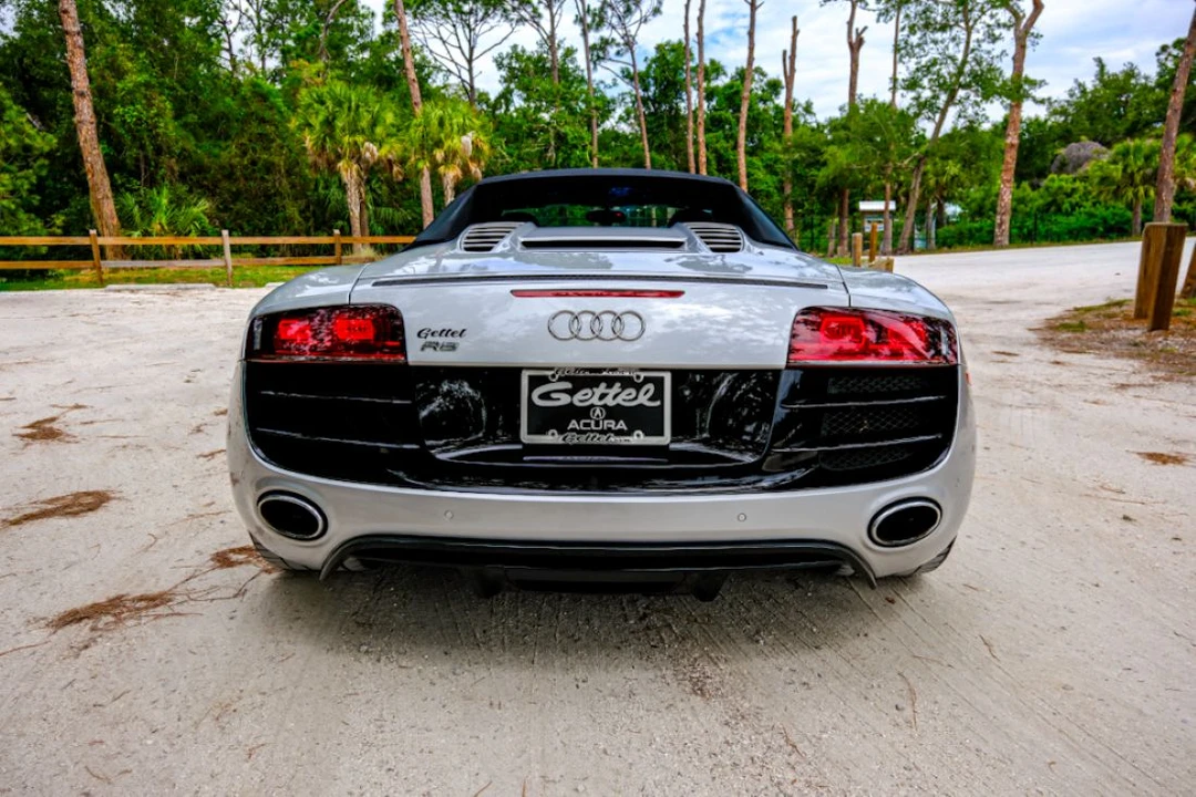 2011 Audi 42 R8 - Image 18 of 31