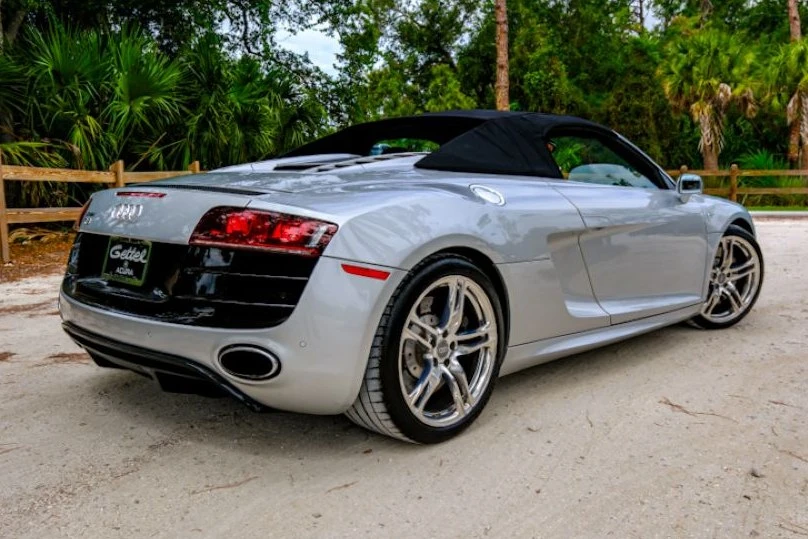 2011 Audi 42 R8 - Image 17 of 31