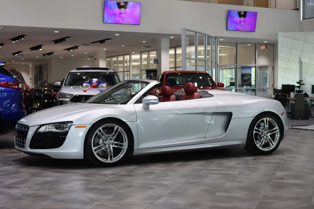2011 Audi 42 R8 - Image 22 of 31