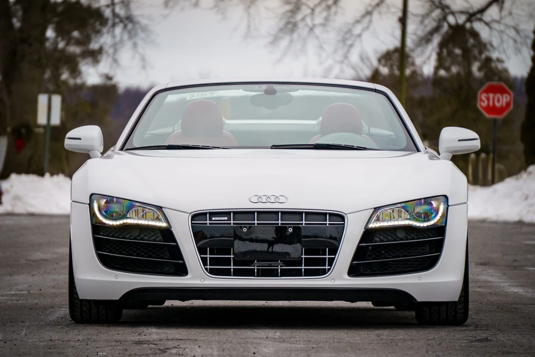 2011 Audi 42 R8 - Image 5 of 31