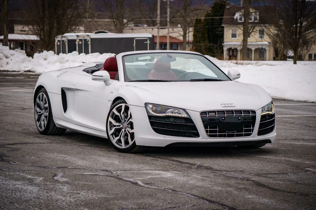 2011 Audi 42 R8 - Image 12 of 31