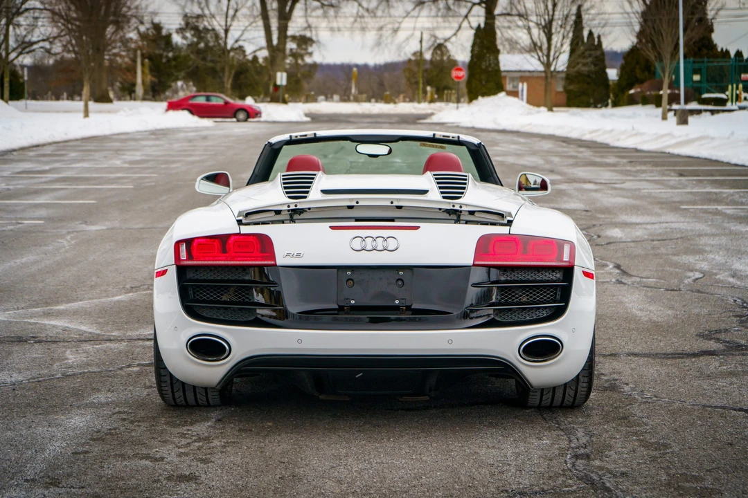 2011 Audi 42 R8 - Image 21 of 31