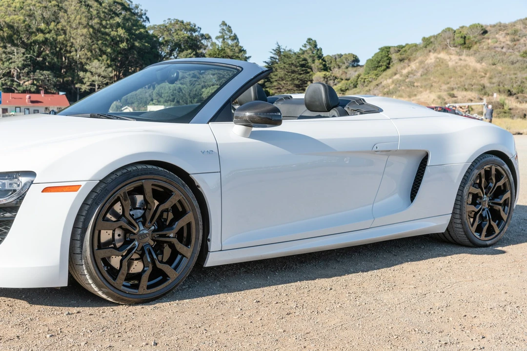 2011 Audi 42 R8 - Image 29 of 31