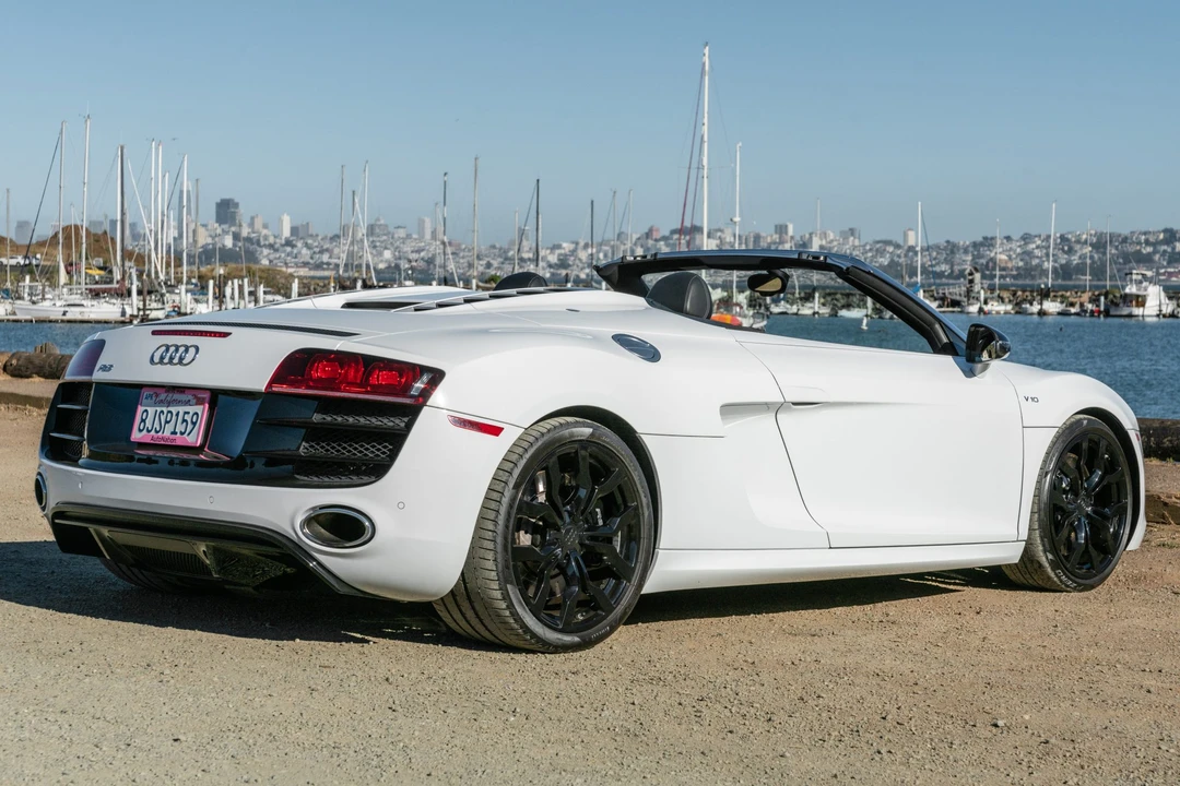 2011 Audi 42 R8 - Image 17 of 31