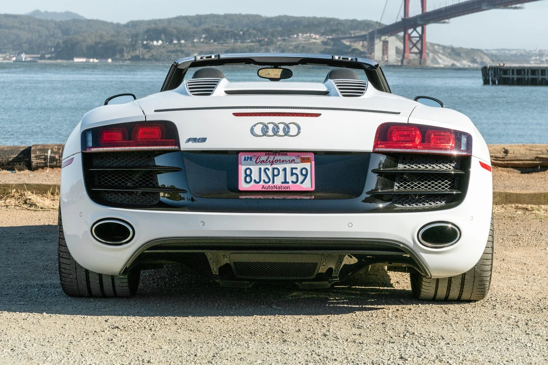 2011 Audi 42 R8 - Image 16 of 31