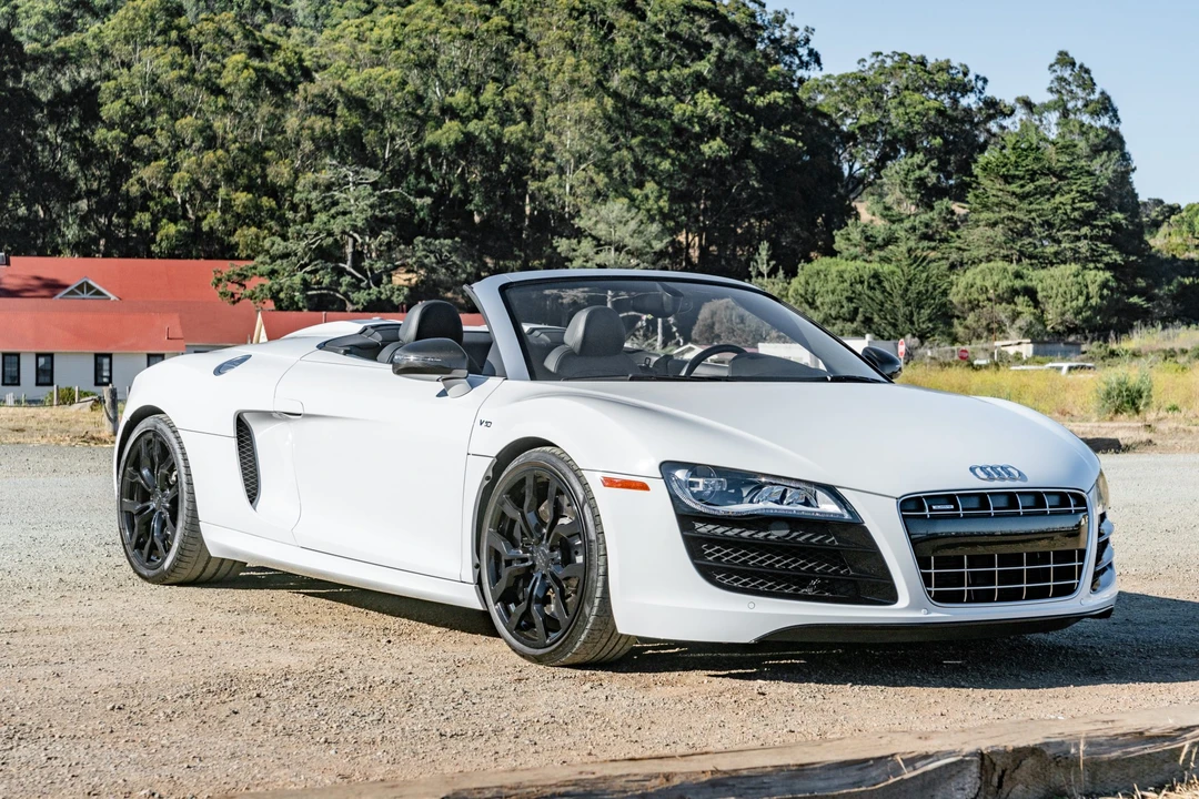 2011 Audi 42 R8 - Image 19 of 31