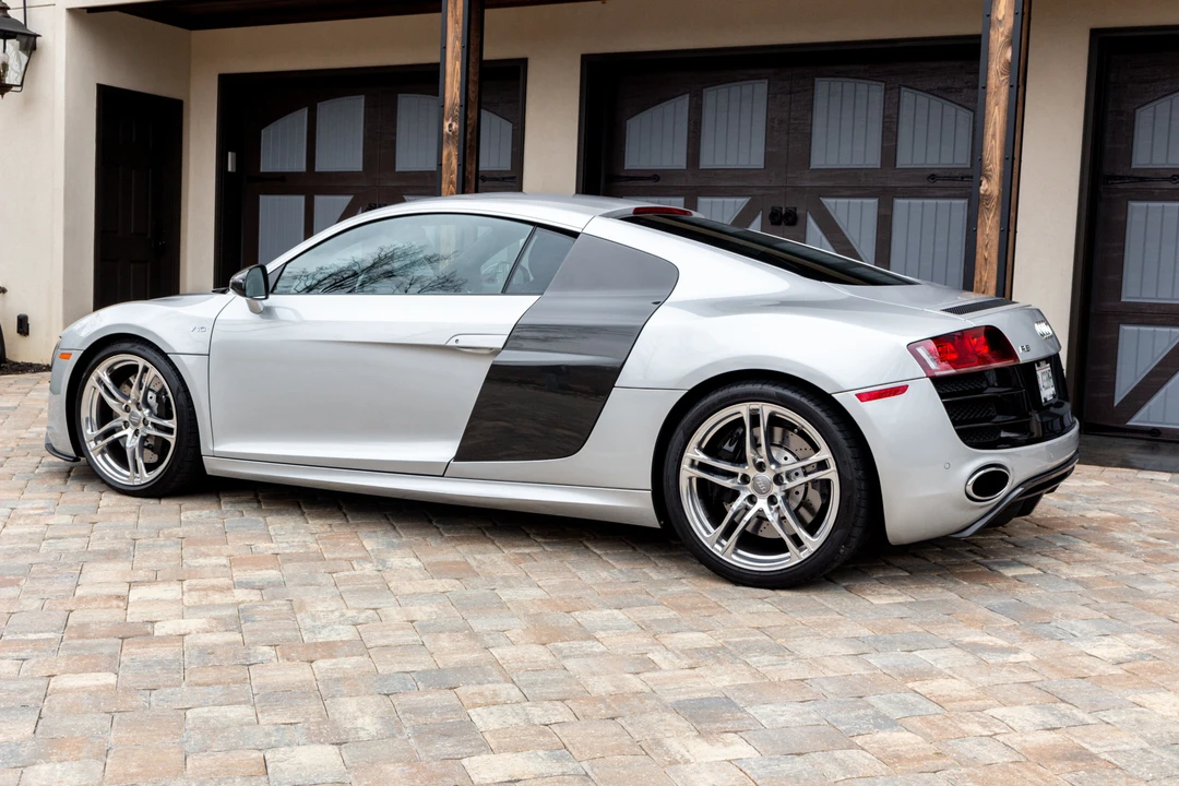 2011 Audi 42 R8 - Image 3 of 31