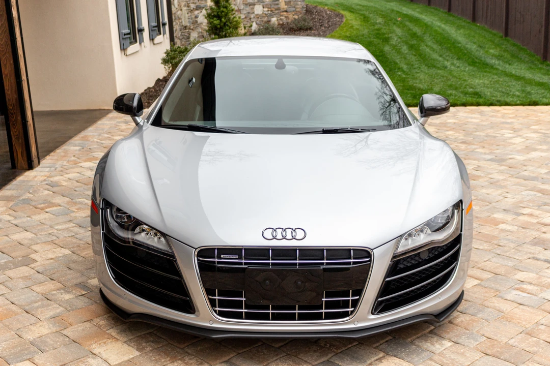 2011 Audi 42 R8 - Image 8 of 31
