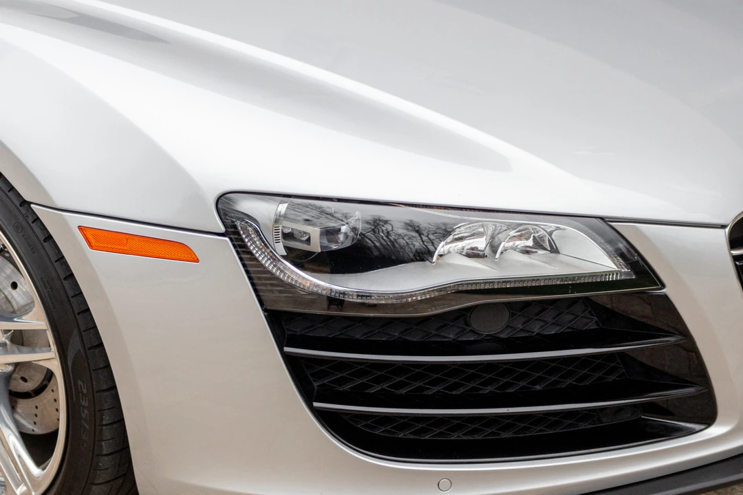 2011 Audi 42 R8 - Image 13 of 31