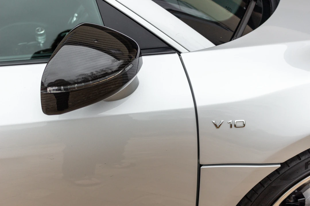 2011 Audi 42 R8 - Image 30 of 31