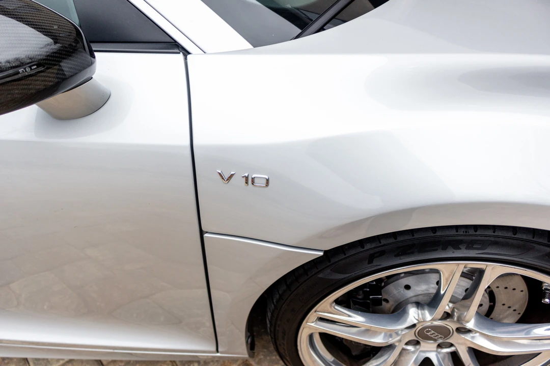 2011 Audi 42 R8 - Image 28 of 31