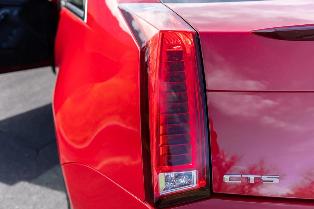 2011 Cadillac CTS-V 2nd Gen - Image 21 of 31