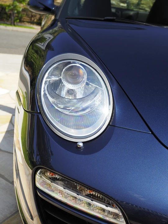 2011 Porsche 997 Carrera S - Image 8 of 31