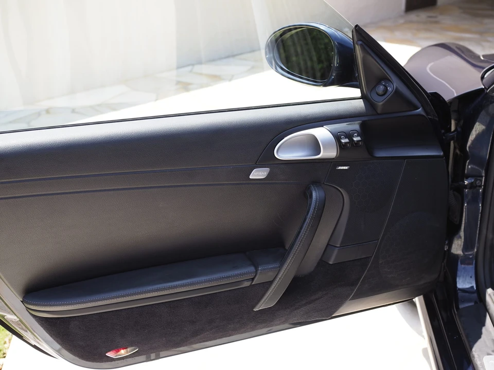 2011 Porsche 997 Carrera S - Image 26 of 31