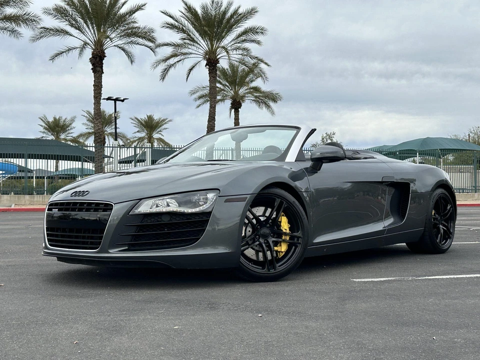 2012 Audi 42 R8 - Image 2 of 31