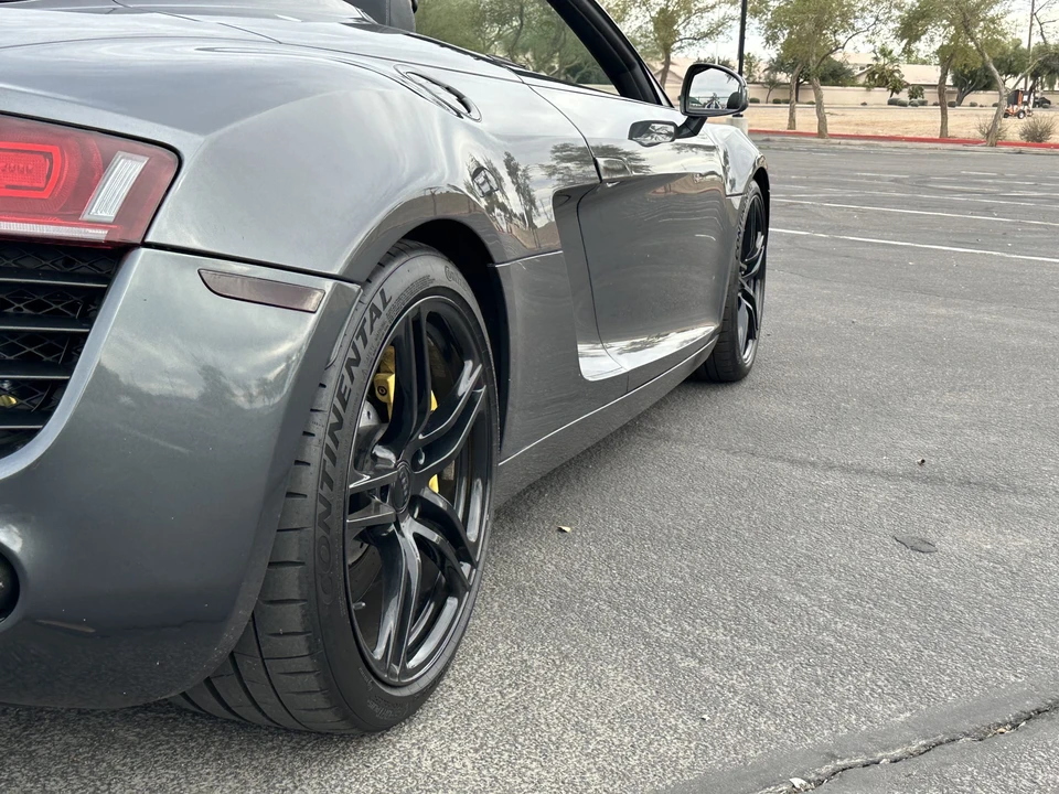 2012 Audi 42 R8 - Image 30 of 31