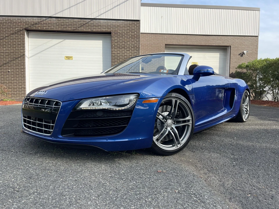 2012 Audi 42 R8 - Image 4 of 31