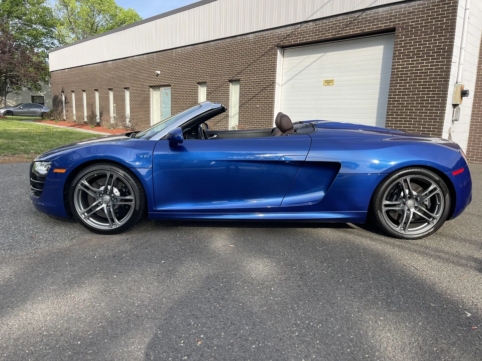 2012 Audi 42 R8 - Image 5 of 31