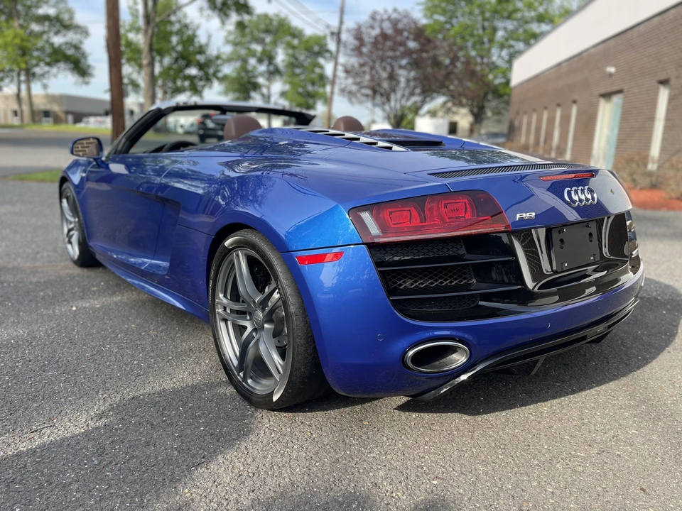 2012 Audi 42 R8 - Image 7 of 31