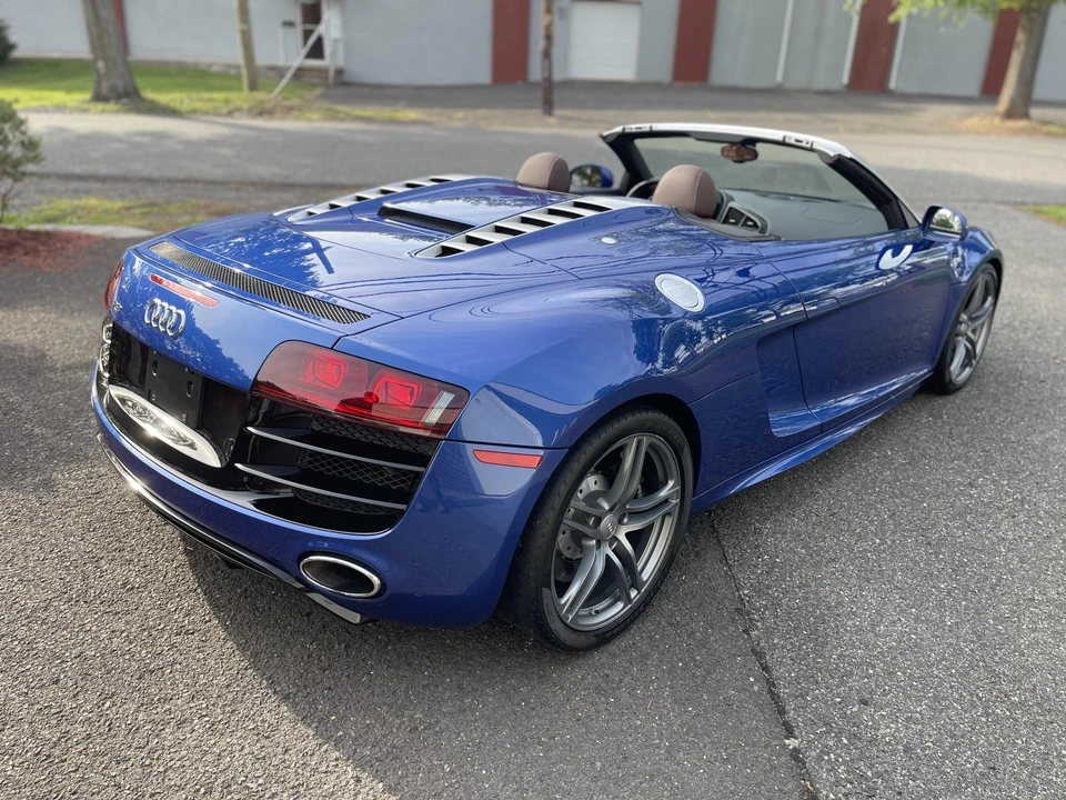 2012 Audi 42 R8 - Image 12 of 31