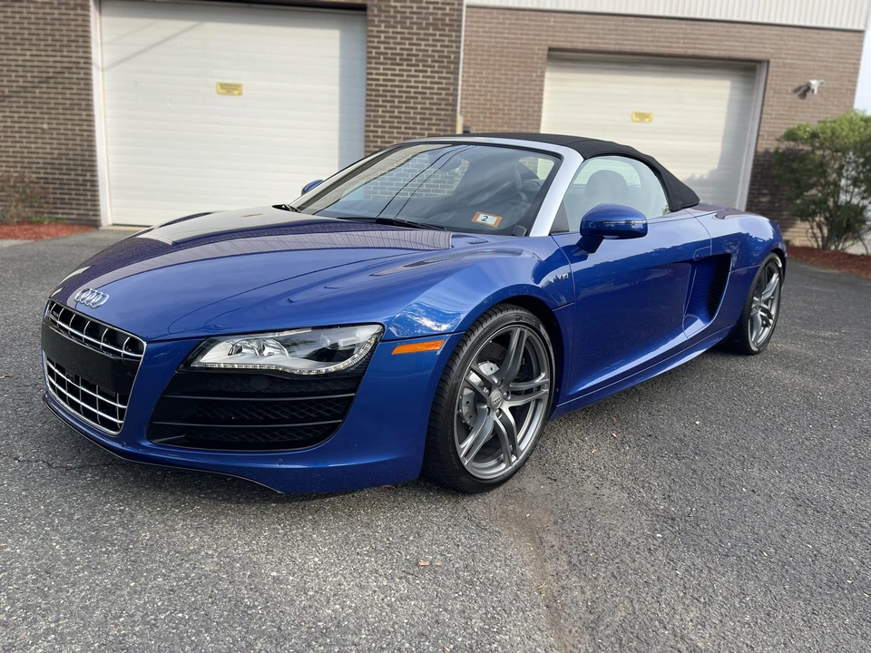 2012 Audi 42 R8 - Image 22 of 31