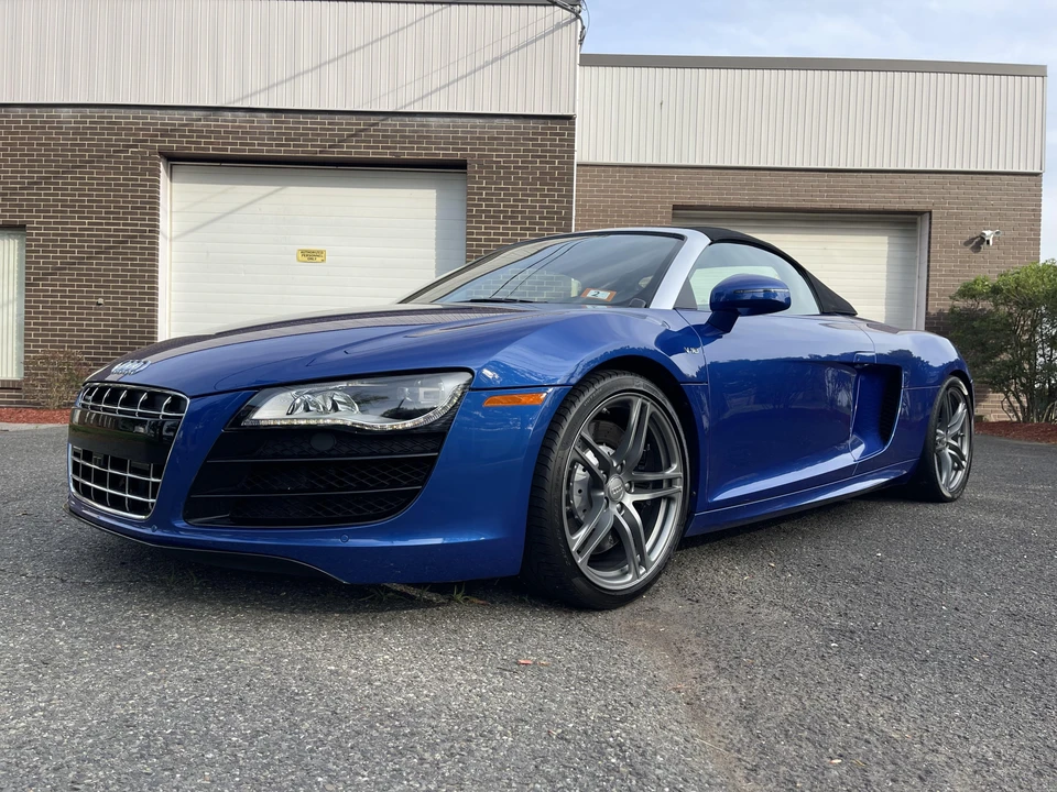 2012 Audi 42 R8 - Image 23 of 31