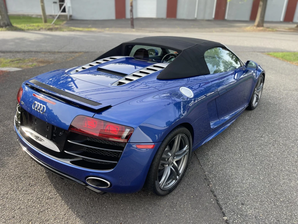2012 Audi 42 R8 - Image 30 of 31