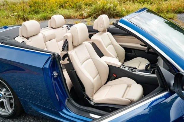 2012 BMW E93 335i Convertible - Image 4 of 7