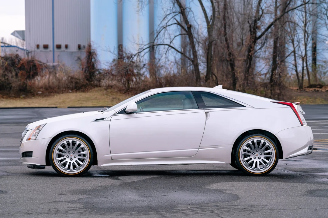 2012 Cadillac CTS 2nd Gen - Image 13 of 31
