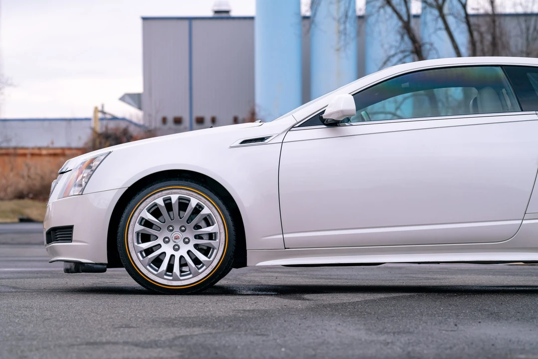 2012 Cadillac CTS 2nd Gen - Image 27 of 31