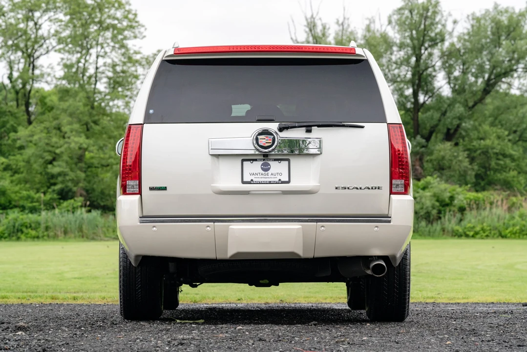 2012 Cadillac Escalade & EXT 3rd Gen - Image 7 of 31
