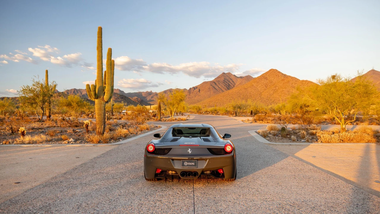2012 Ferrari 458 Spider - Image 8 of 31