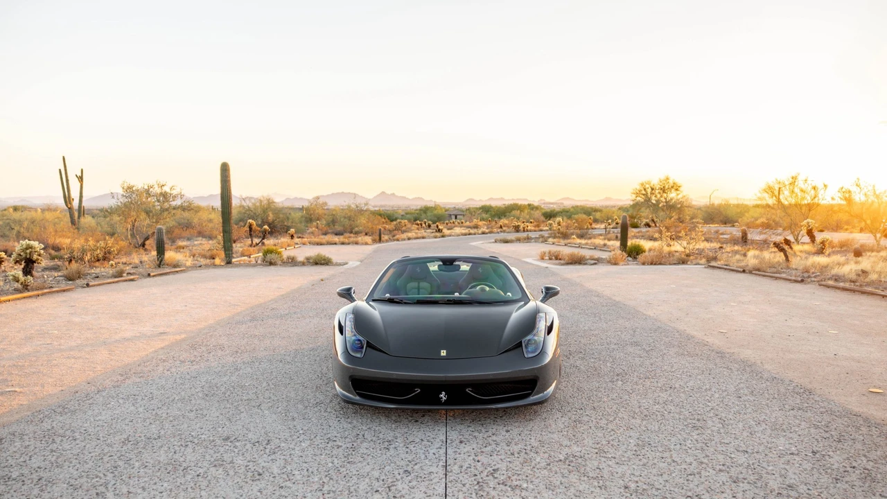 2012 Ferrari 458 Spider - Image 15 of 31