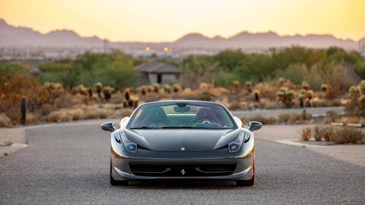 2012 Ferrari 458 Spider - Image 16 of 31