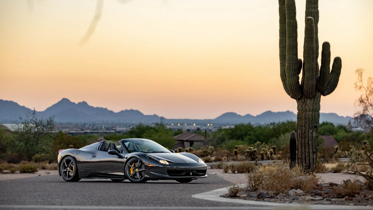 2012 Ferrari 458 Spider - Image 28 of 31
